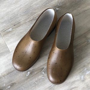 Plasticana Gardana waterproof clogs, never worn